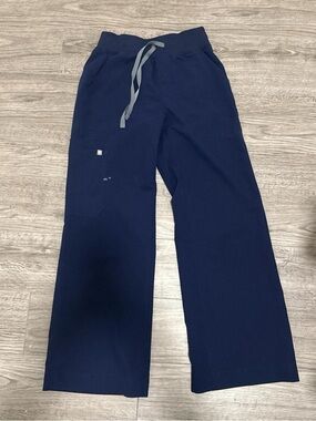 FIGS High Waisted Isabel Wide Leg Scrub Pants Navy blue